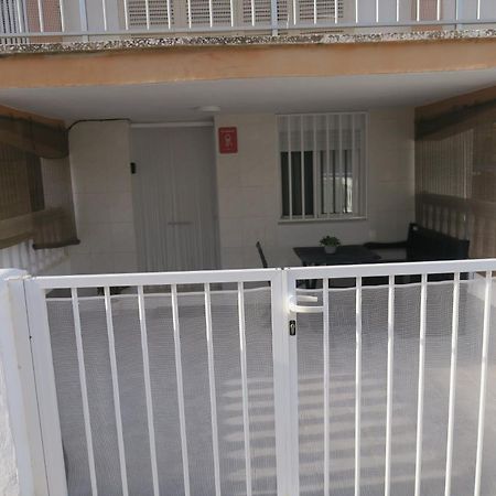 A 50 metros del mar Oliva Exterior foto